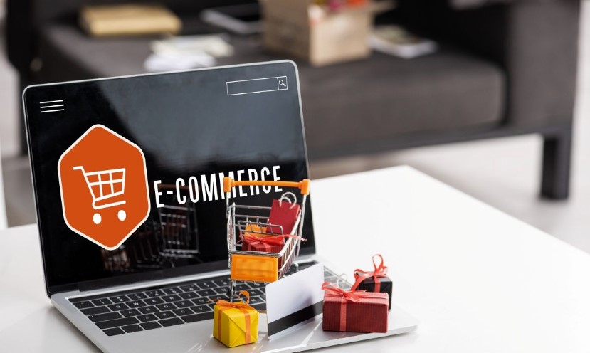 Bisnis E-Commerce Di Padang Sukses